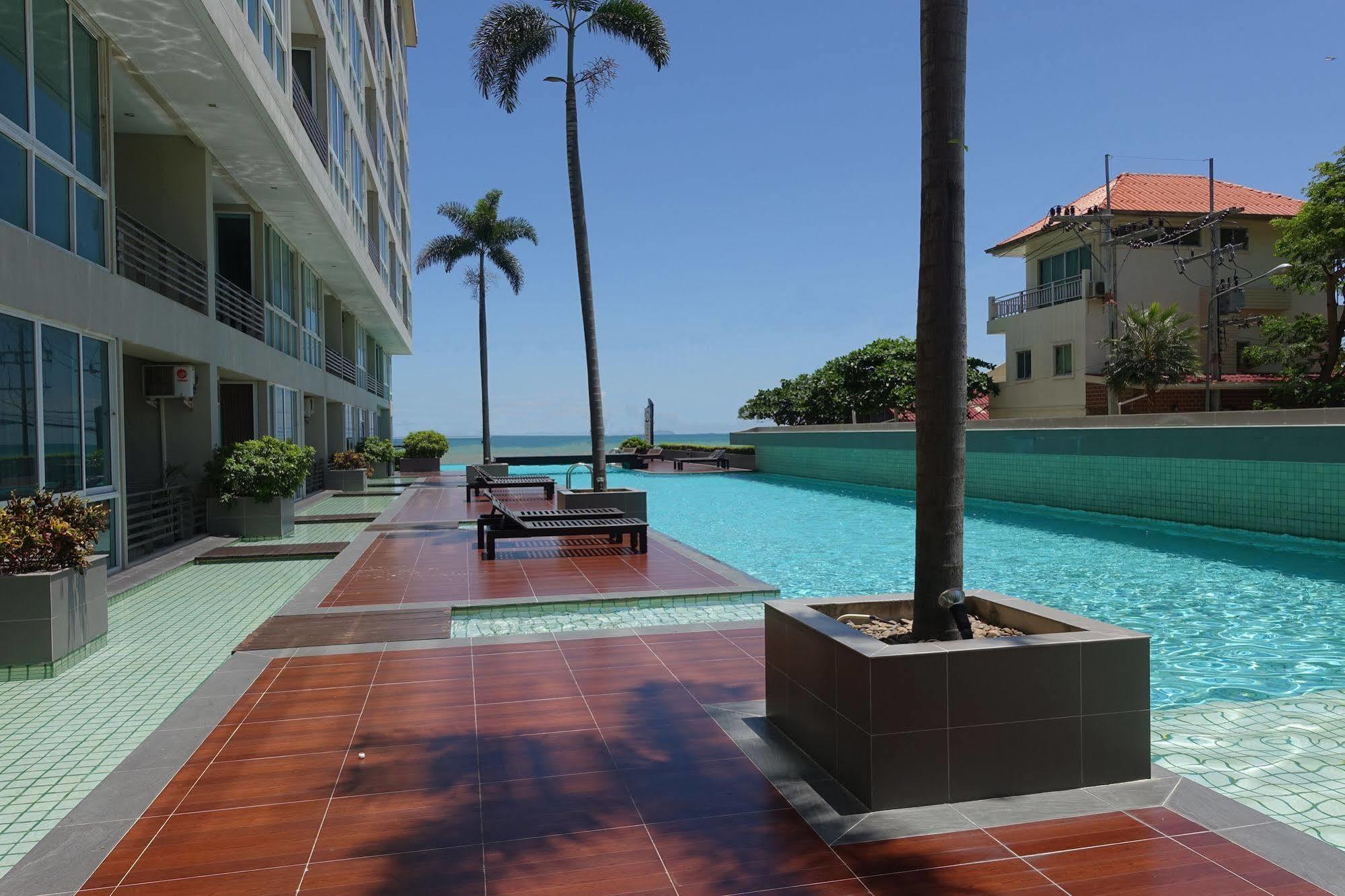 Musselana Condominium Jomtien Beach Exterior photo